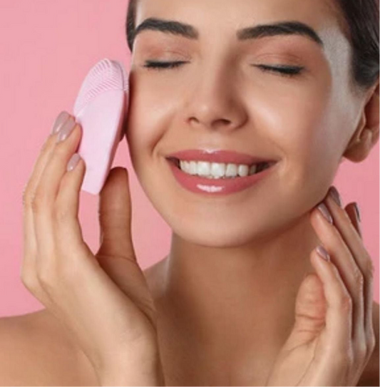 Nettoyeur Facial Électrique pour un nettoyage parfait Pratique Version USB - Beauty Diams .com