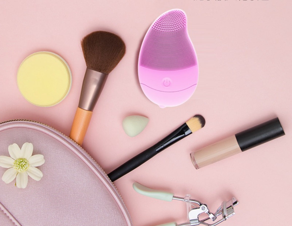 Nettoyeur Facial Électrique pour un nettoyage parfait Pratique Version USB - Beauty Diams .com